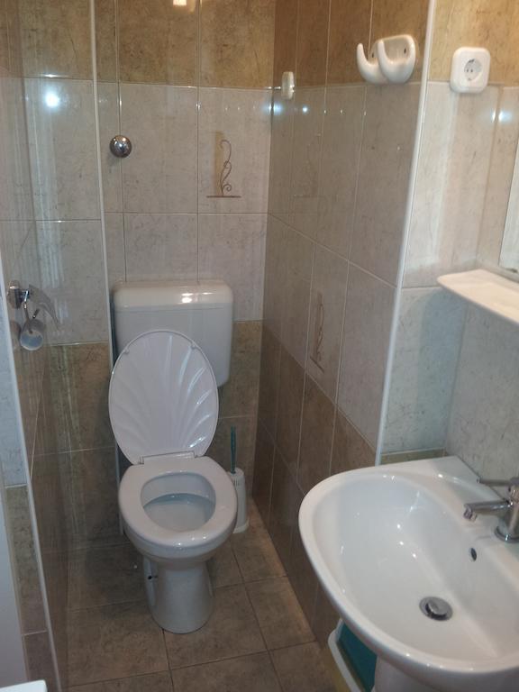 Antal Apartmanok Zalakaros Szoba fotó