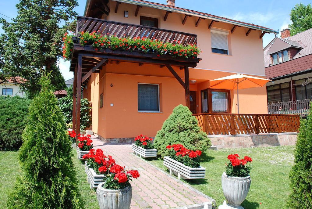 Antal Apartmanok Zalakaros Szoba fotó